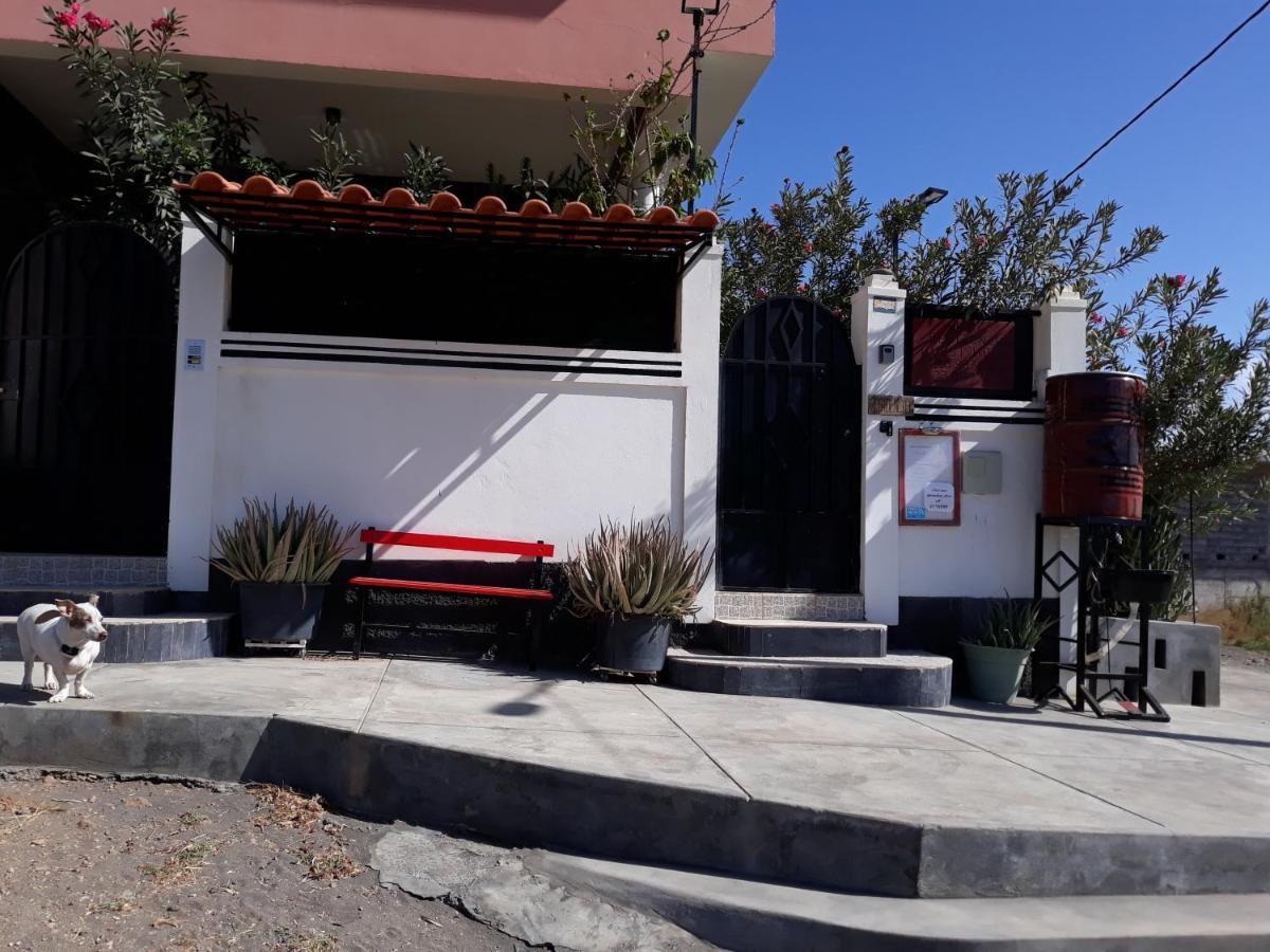 Yria Residencial Bed and Breakfast Porto Novo Exteriör bild