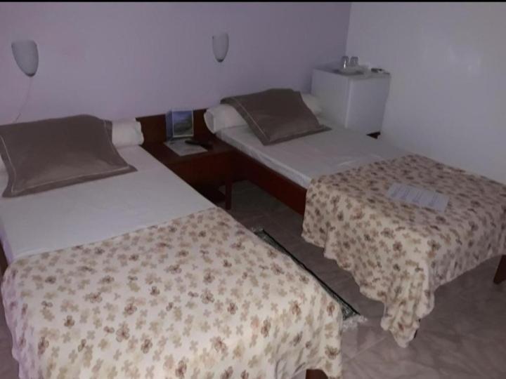 Yria Residencial Bed and Breakfast Porto Novo Rum bild