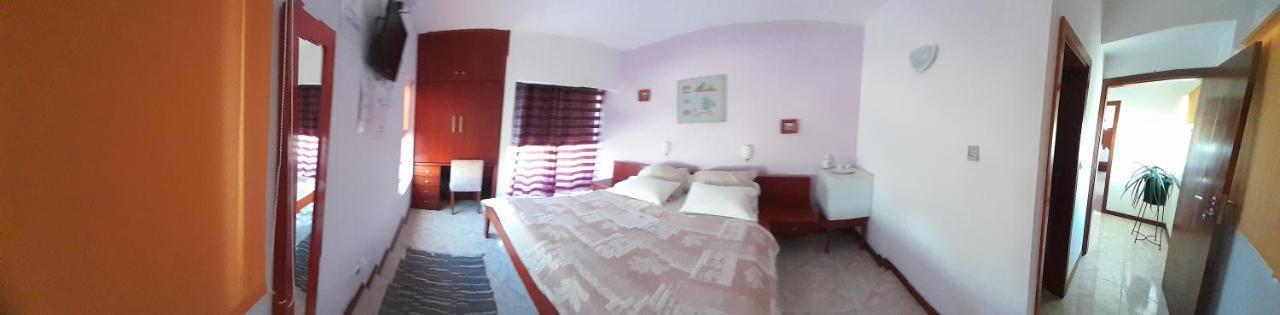 Yria Residencial Bed and Breakfast Porto Novo Exteriör bild