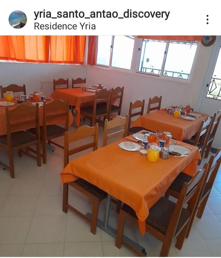 Yria Residencial Bed and Breakfast Porto Novo Exteriör bild