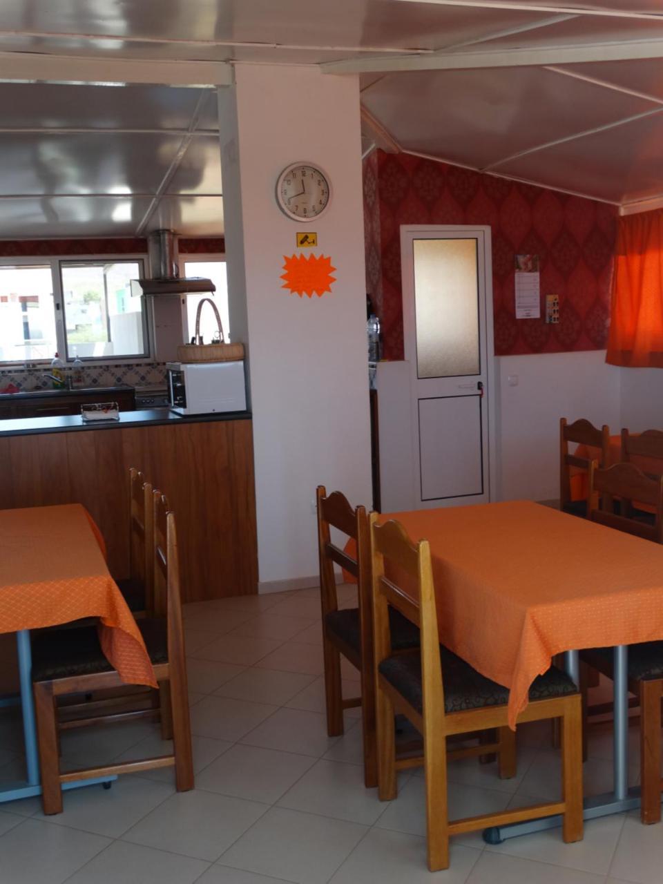 Yria Residencial Bed and Breakfast Porto Novo Exteriör bild
